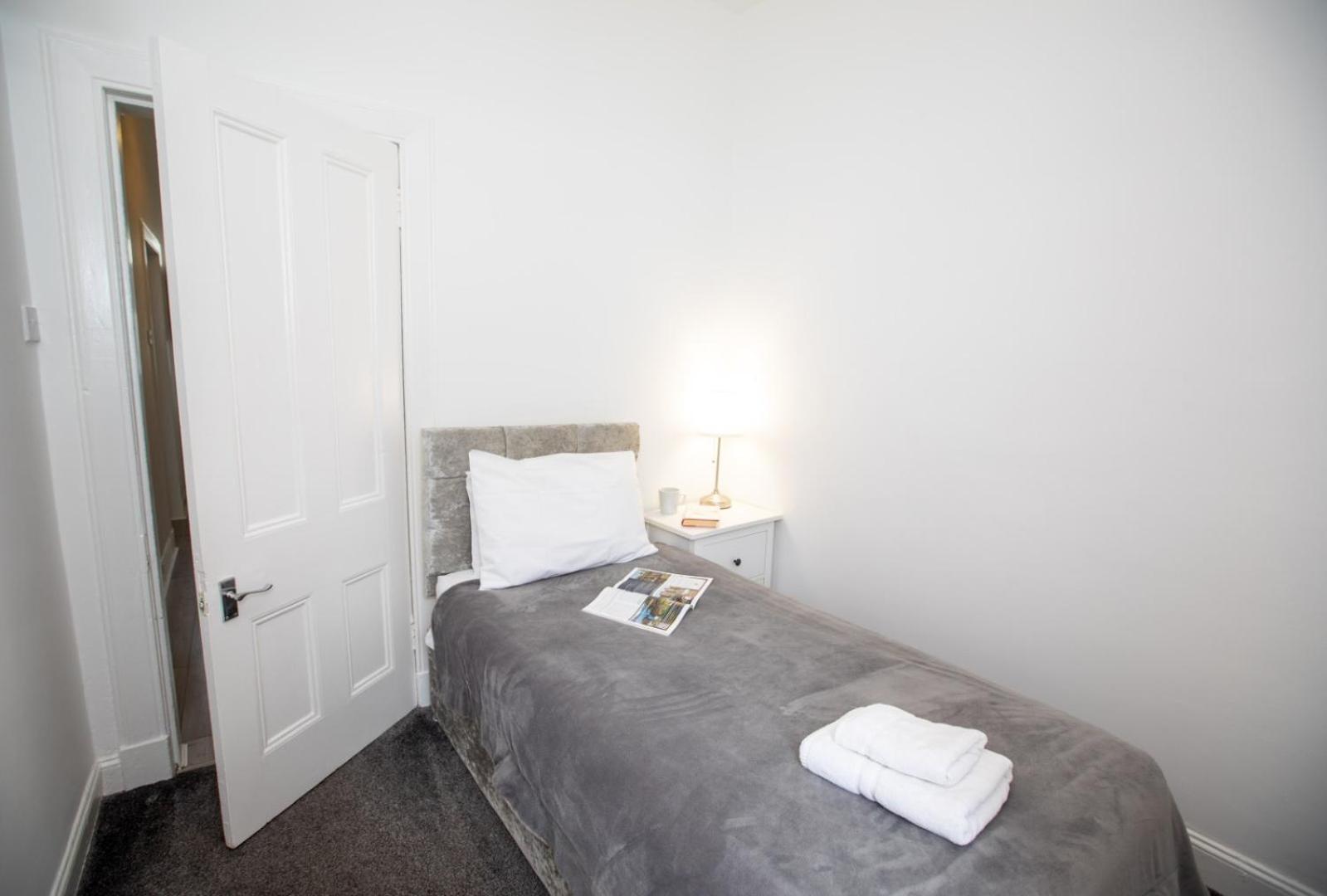 Glebe Street Apartment Leven  Exterior photo